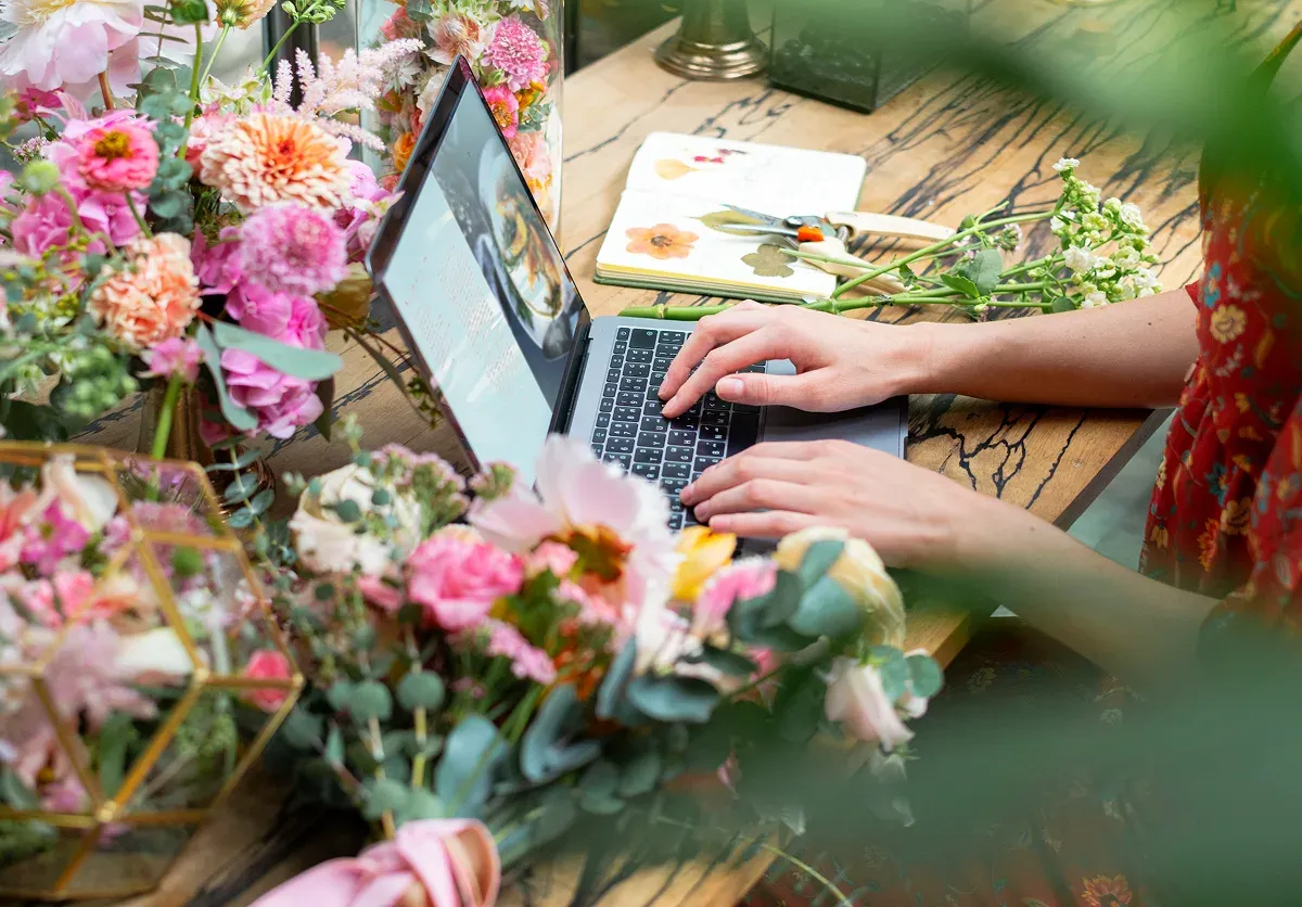 About Online Gardening Retailer.